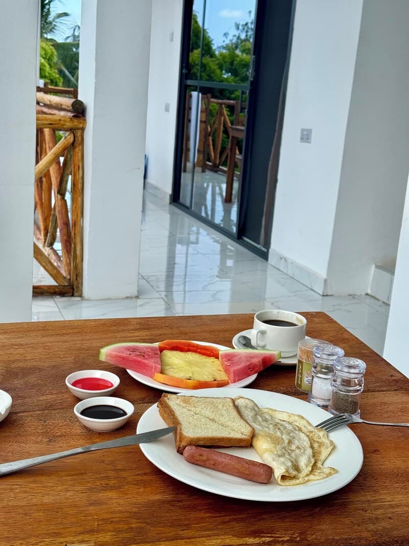 Rooftop Breakfast